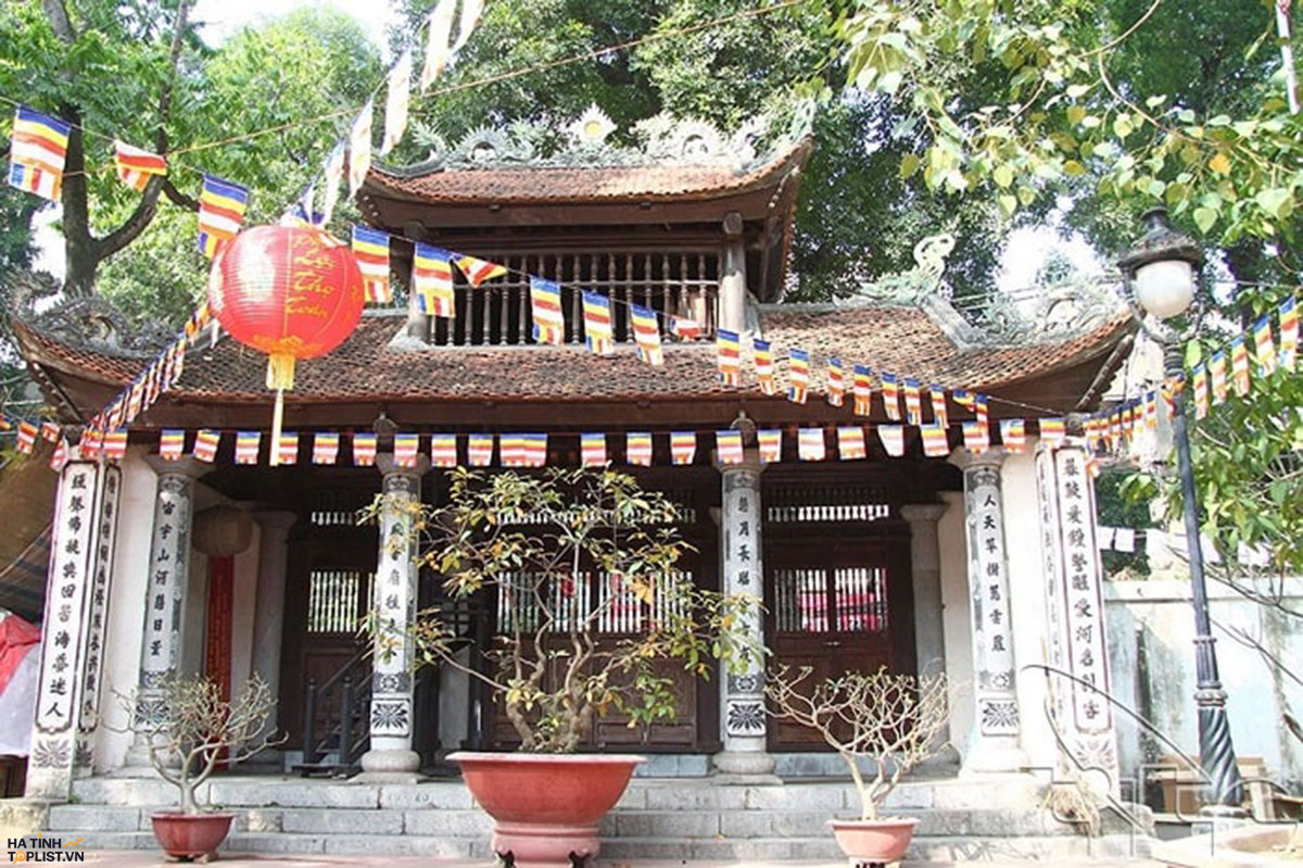 Ngôi chùa linh thiêng tại Hà Tĩnh
