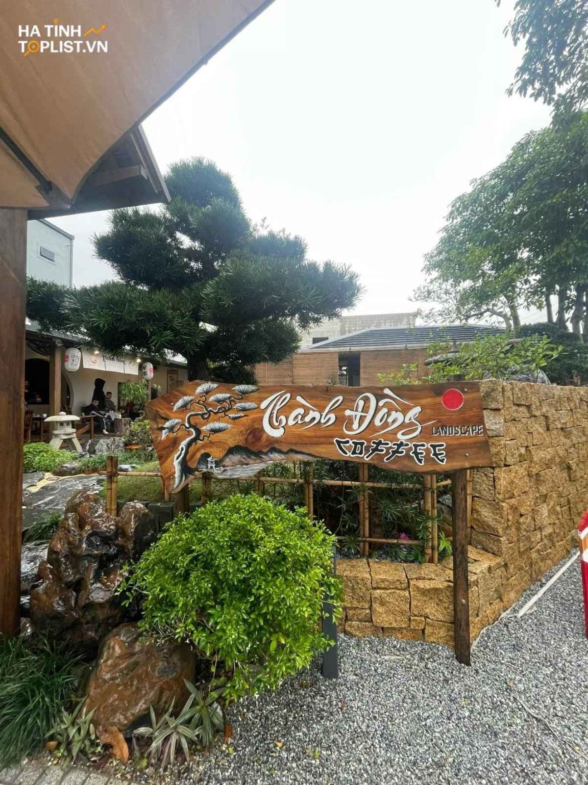 Cafe cá Koi tại Hà Tĩnh
